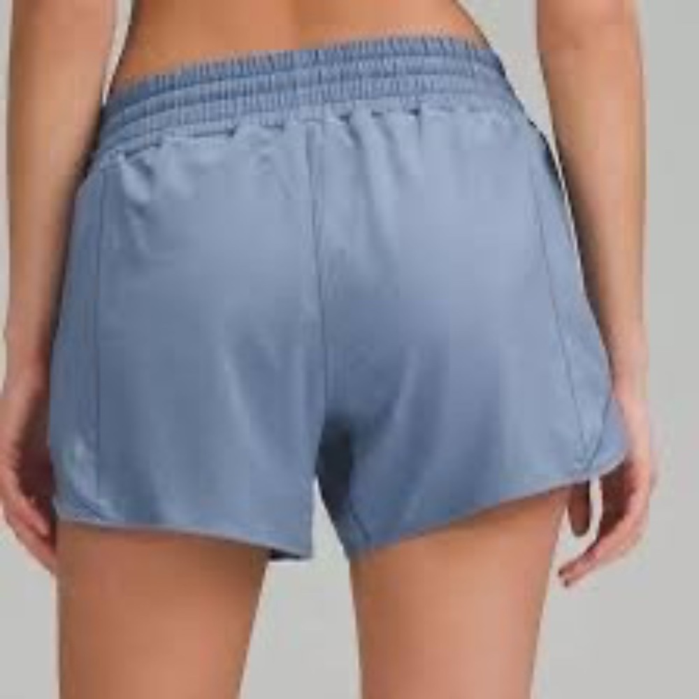 Lululemon Hotty Hot High-Rise Lined Short 4" Oasis Blue Size Small - Picture 3 of 13